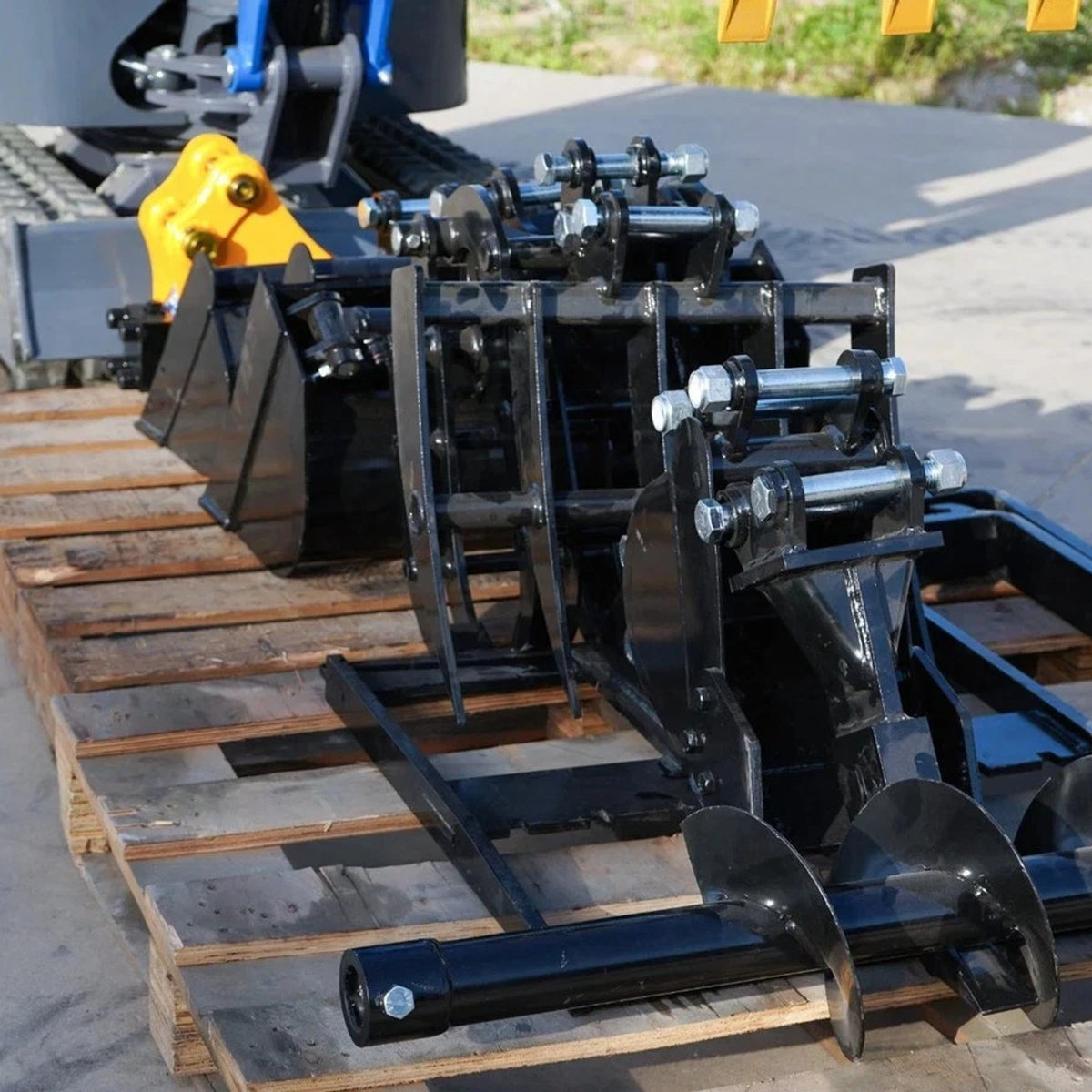 13 Attachments Bundle TERROR XI Mini Excavator Digger 13.5hp Gas B&S EPA Engine